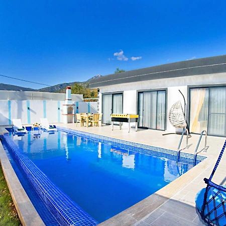 Villa Elif Uezuemlue Kaş Exterior foto